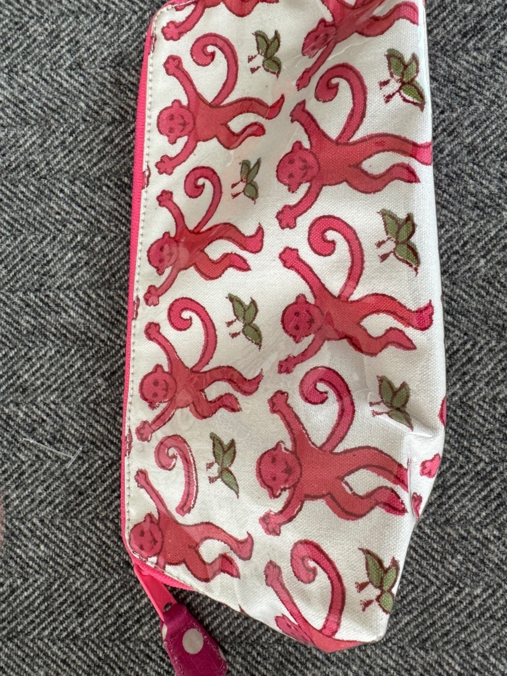 NWOT, ROBERTA ROLLER RABBIT, MAKEUP BAG - Picture 5 of 14